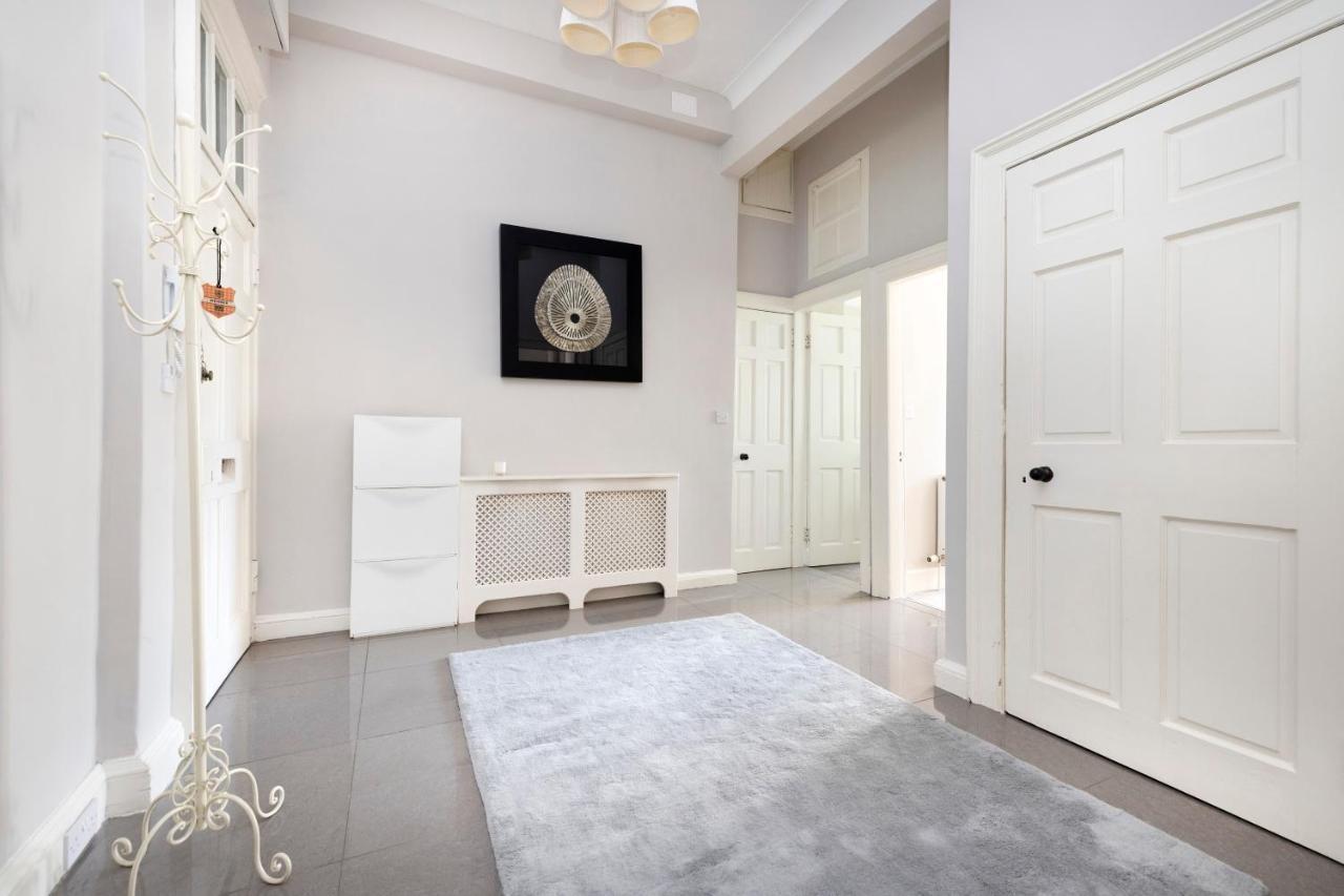 Joivy Contemporary Flat In The New Town Apartman EDI Kültér fotó